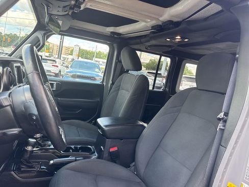 Used 2021 Jeep Wrangler Unlimited Sport AWD/4WD image 13