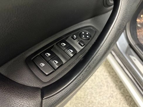 Used 2017 BMW X1 xDrive28i AWD/4WD image 14