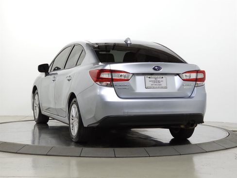 Used 2017 Subaru Impreza 2.0i Premium AWD/4WD image 5