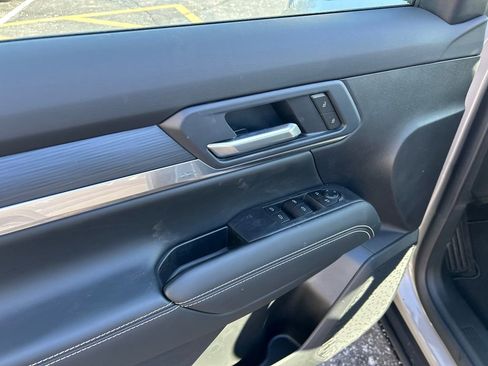 New 2026 GMC Terrain Elevation w/ Technology Package II AWD/4WD image 15