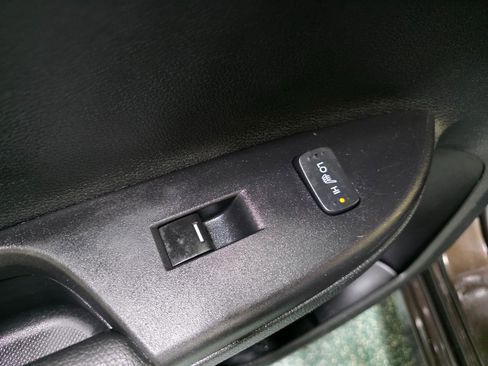 Used 2016 Honda Accord Touring image 21