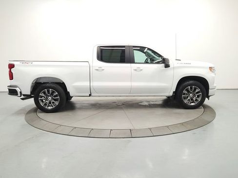 Used 2025 Chevrolet Silverado 1500 RST AWD/4WD image 8