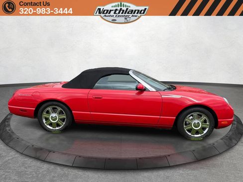 Used 2005 Ford Thunderbird RWD image 4