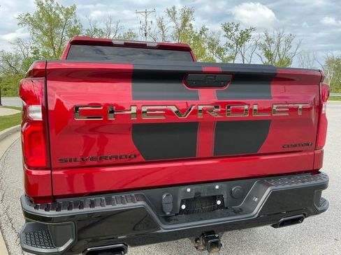 Used 2021 Chevrolet Silverado 1500 Custom Trail Boss w/ Safety Confidence Package AWD/4WD image 10