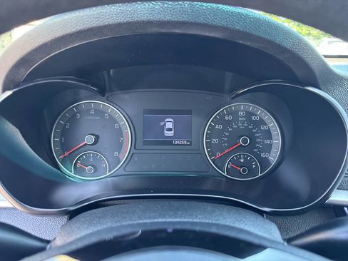 Used 2019 Kia Optima LX FWD image 15