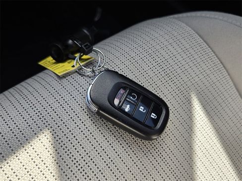 Certified 2023 Honda Civic EX image 22