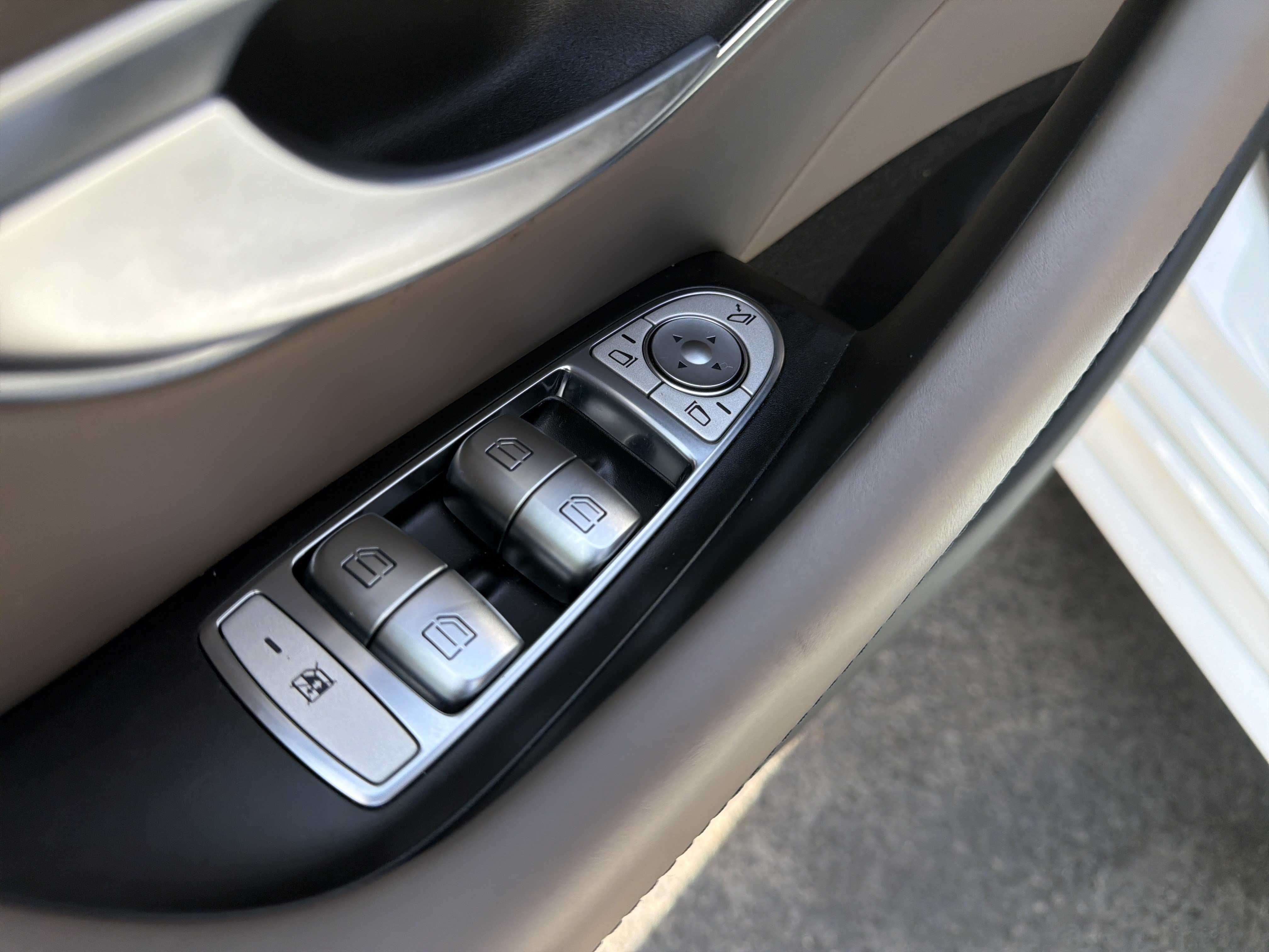 Used 2022 Mercedes-Benz AMG GT 53 image 15