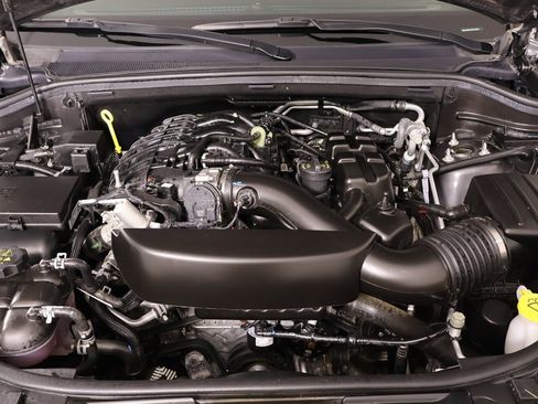 Used 2024 Dodge Durango GT image 22