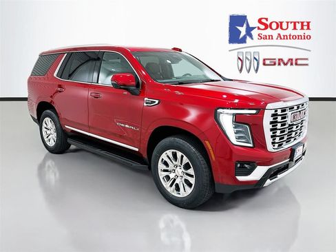 New 2026 GMC Yukon Denali w/ LPO, Floor Liner Package AWD/4WD image 1