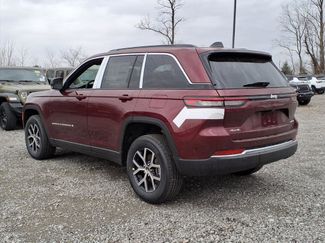 New 2025 Jeep Grand Cherokee Limited AWD/4WD video 3