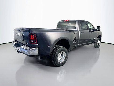 New 2026 RAM 3500 Big Horn AWD/4WD image 7