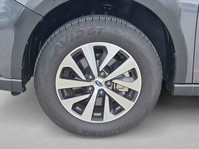 Used 2025 Subaru Outback Premium AWD/4WD image 25