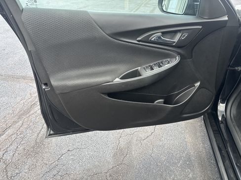 Used 2024 Chevrolet Malibu LT FWD image 15