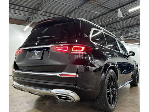 Used 2023 Mercedes-Benz Maybach GLS 600 4MATIC image 14