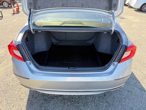 Used 2019 Honda Accord Sport image 29