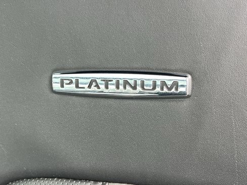 Used 2015 Ford F150 Platinum w/ Equipment Group 701A Luxury AWD/4WD image 27