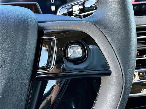 Used 2024 Lincoln Corsair FWD w/ Equipment Group 102A image 21