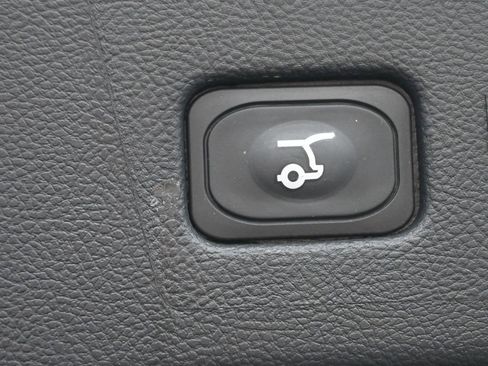 Used 2024 Ford Edge ST-Line image 20