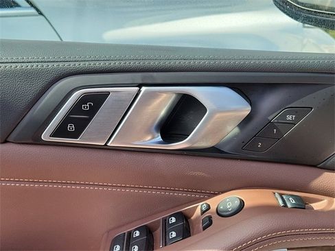 Used 2020 BMW X5 sDrive40i w/ Premium Package image 29