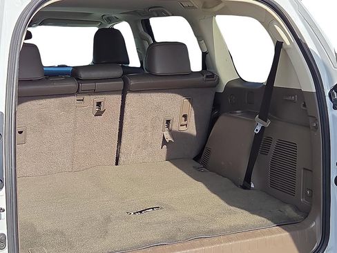 Used 2017 Lexus GX 460 460 image 8