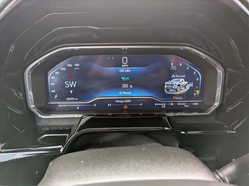 Used 2024 Chevrolet Silverado 2500 LTZ w/ LTZ Plus Package image 12