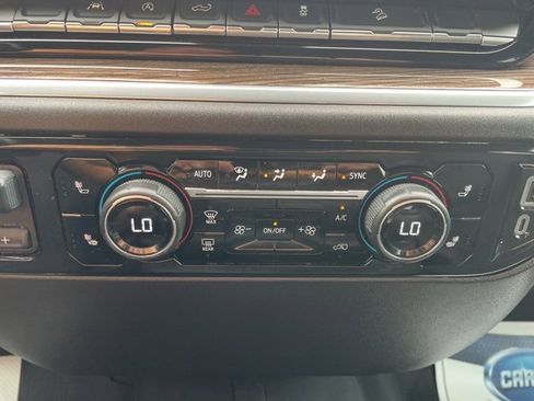 Used 2024 Chevrolet Silverado 1500 LT image 32