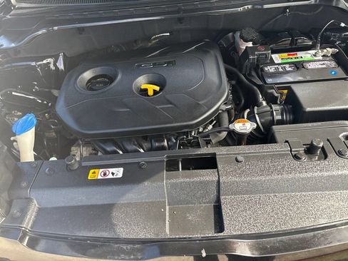 Used 2015 Kia Soul + FWD image 10