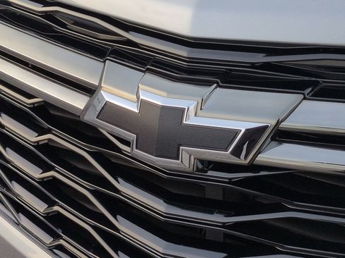 Certified 2023 Chevrolet Equinox RS image 35