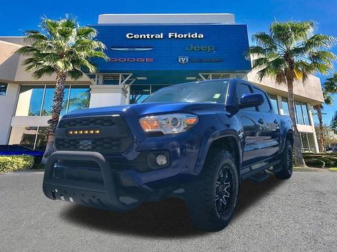 Used 2023 Toyota Tacoma SR5 image 9