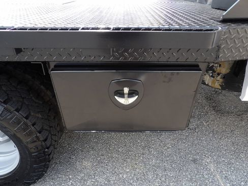 Used 2024 Chevrolet Silverado 3500 W/T w/ Snow Plow Prep Package AWD/4WD image 51