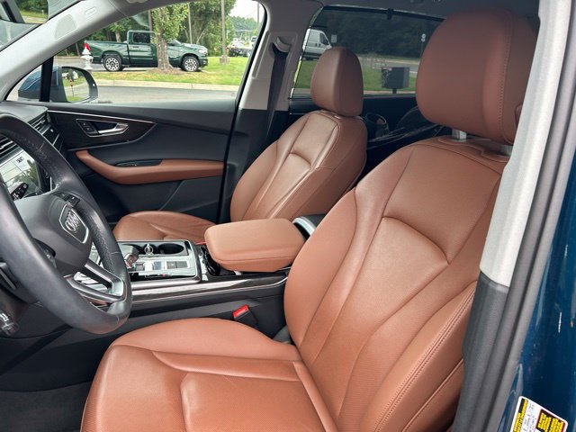 Used 2022 Audi Q7 2.0T Premium Plus w/ Premium Plus Package AWD/4WD image 2