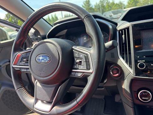 Used 2023 Subaru Crosstrek 2.0i Premium AWD/4WD image 19