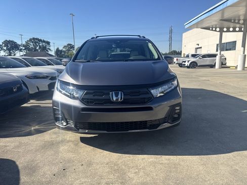 New 2026 Honda Odyssey EX-L image 2
