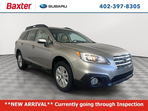Used 2017 Subaru Outback 2.5i Premium AWD/4WD image 1