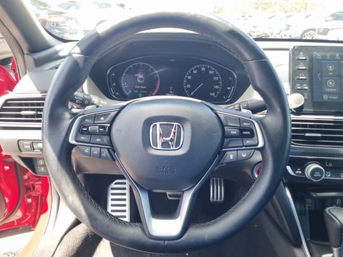 Used 2018 Honda Accord Sport image 26