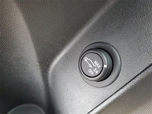 Used 2022 Chevrolet Equinox LT image 24