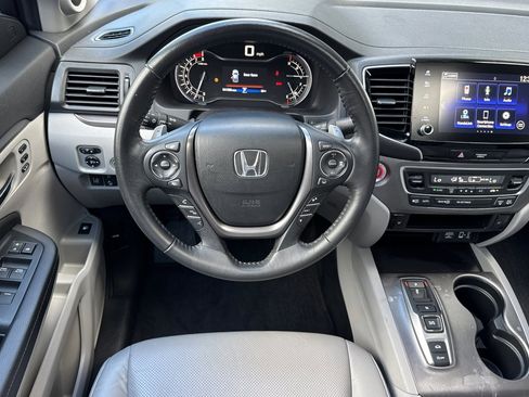 Used 2023 Honda Ridgeline RTL image 11