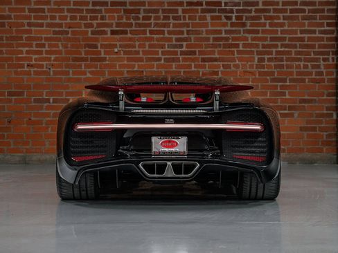 Used 2019 Bugatti Chiron image 23