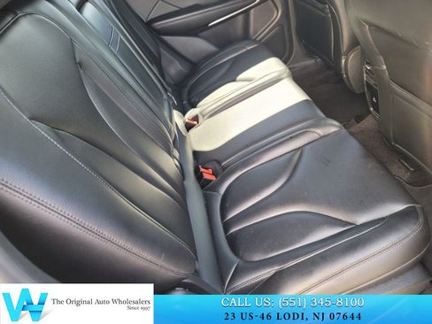 Used 2019 Lincoln MKC Premiere AWD/4WD image 17