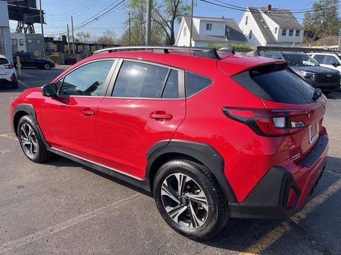 Used 2025 Subaru Crosstrek 2.0i Premium image 8