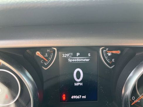 Used 2020 Jeep Wrangler Unlimited Sport image 15