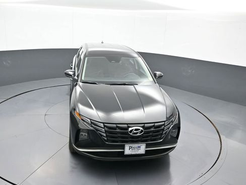 Used 2023 Hyundai Tucson SE image 34