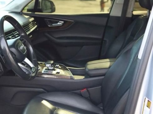 Used 2018 Audi Q7 3.0T Premium Plus w/ Premium Plus Package image 12