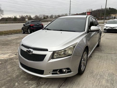 Used 2013 Chevrolet Cruze LT w/ RS Package image 4