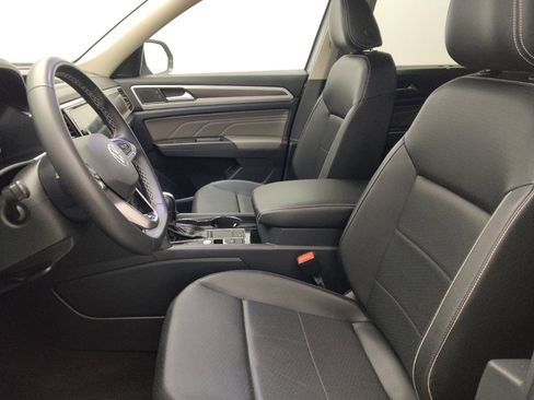 Used 2023 Volkswagen Atlas SE FWD image 17