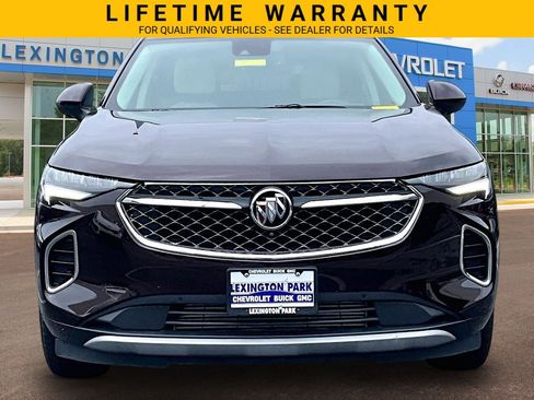 Used 2022 Buick Envision Avenir w/ Premium Seat Package FWD image 3