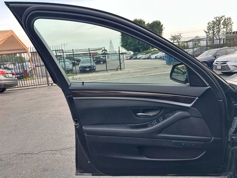 Used 2015 BMW 528i Sedan image 34