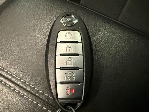 Used 2020 Nissan Sentra SV image 15