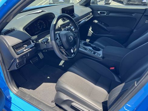 Certified 2024 Honda Civic Sport image 5