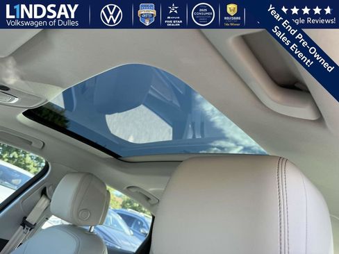 Used 2025 Audi A6 Premium Plus w/ Premium Plus Package image 16